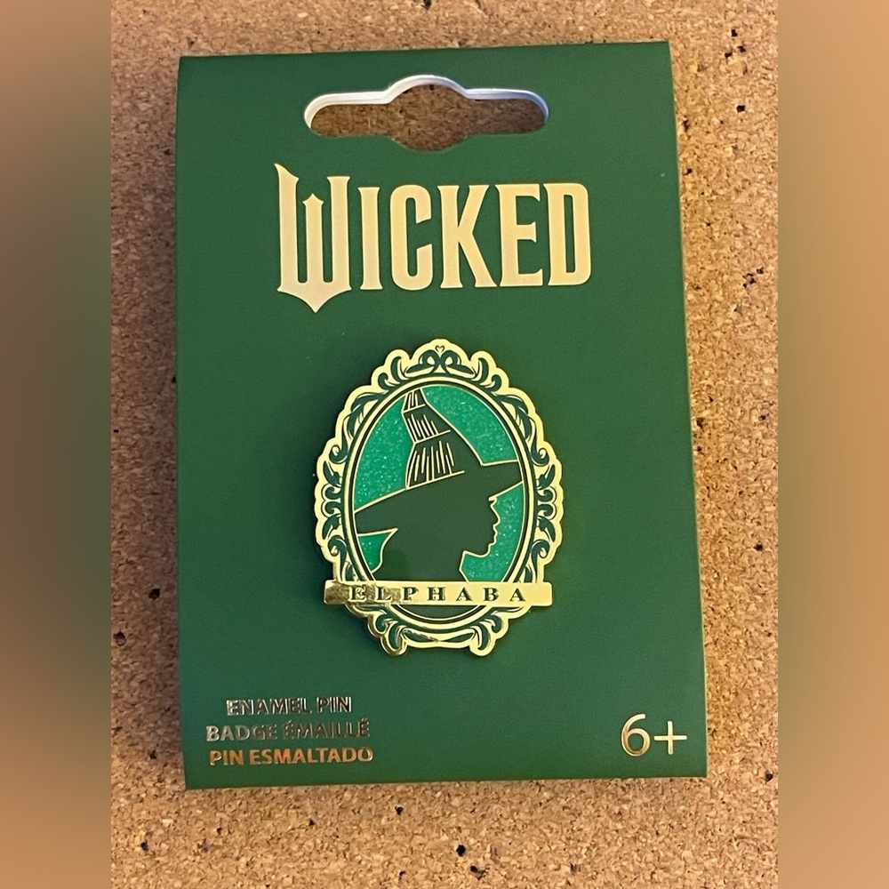 Loungefly Wicked Elphaba pin